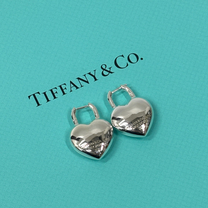 リターン トゥ ティファニー フルハート ピアス　Tiffany